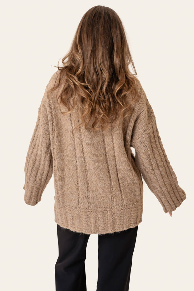 Pull en maille beige | 30 % de réduction |