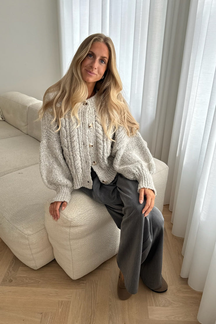 Gilet tricoté - Gris clair | 30 % de réduction |